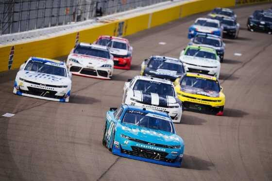 nascar.jpg